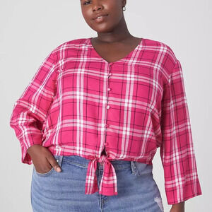 NWOT Lane Braynt Pink Plaid Classic Button-Down Tie-Hem Top in Size 24